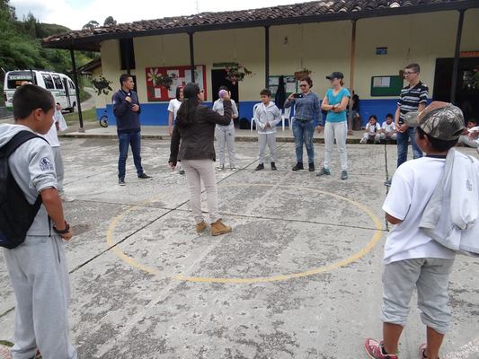 Proyecto jóvenes al aire, para incentivar el liderazgo en los jóvenes del municipio de Guatapé.